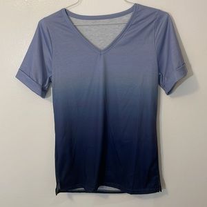 Blue fade v neck small t shirt no manufacturer label